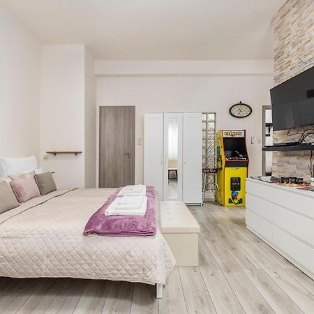 Galaxy Apartement Lift Parking Budapest Eksteriør bilde